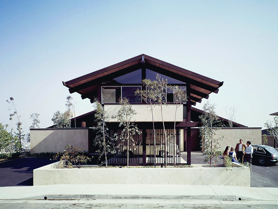 <br />
<b>Warning</b>:  Undefined variable $slide_alt in <b>/home/public/wp-content/plugins/ultimate-responsive-image-slider/uris-layout.php</b> on line <b>254</b><br />
