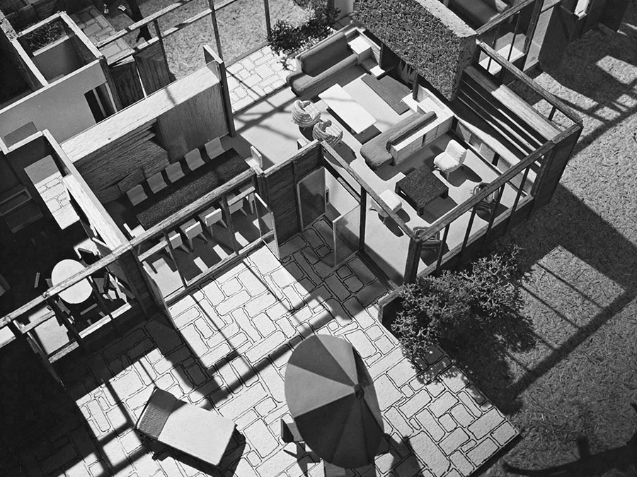 <br />
<b>Warning</b>:  Undefined variable $slide_alt in <b>/home/public/wp-content/plugins/ultimate-responsive-image-slider/uris-layout.php</b> on line <b>254</b><br />
